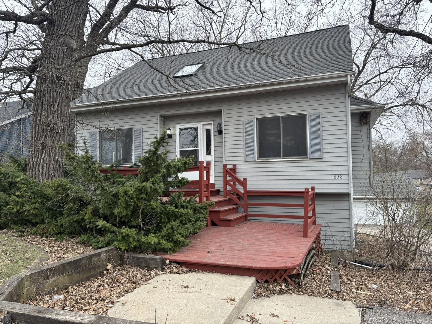 638 Virgil Avenue