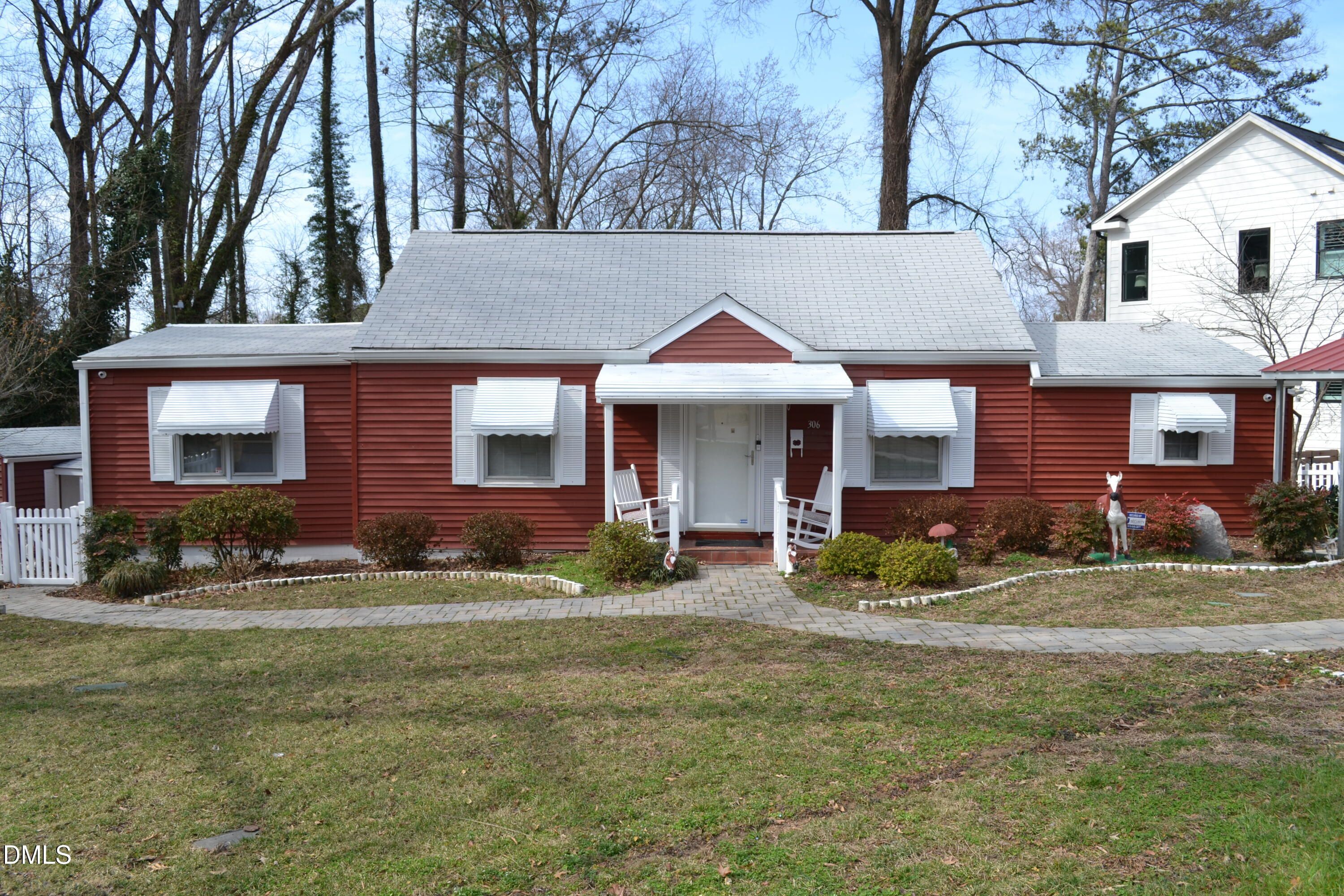 306 Plainview Avenue