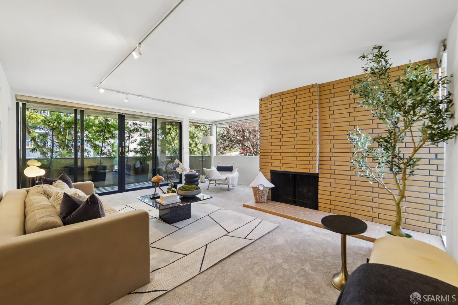 65 Cleary Court 8