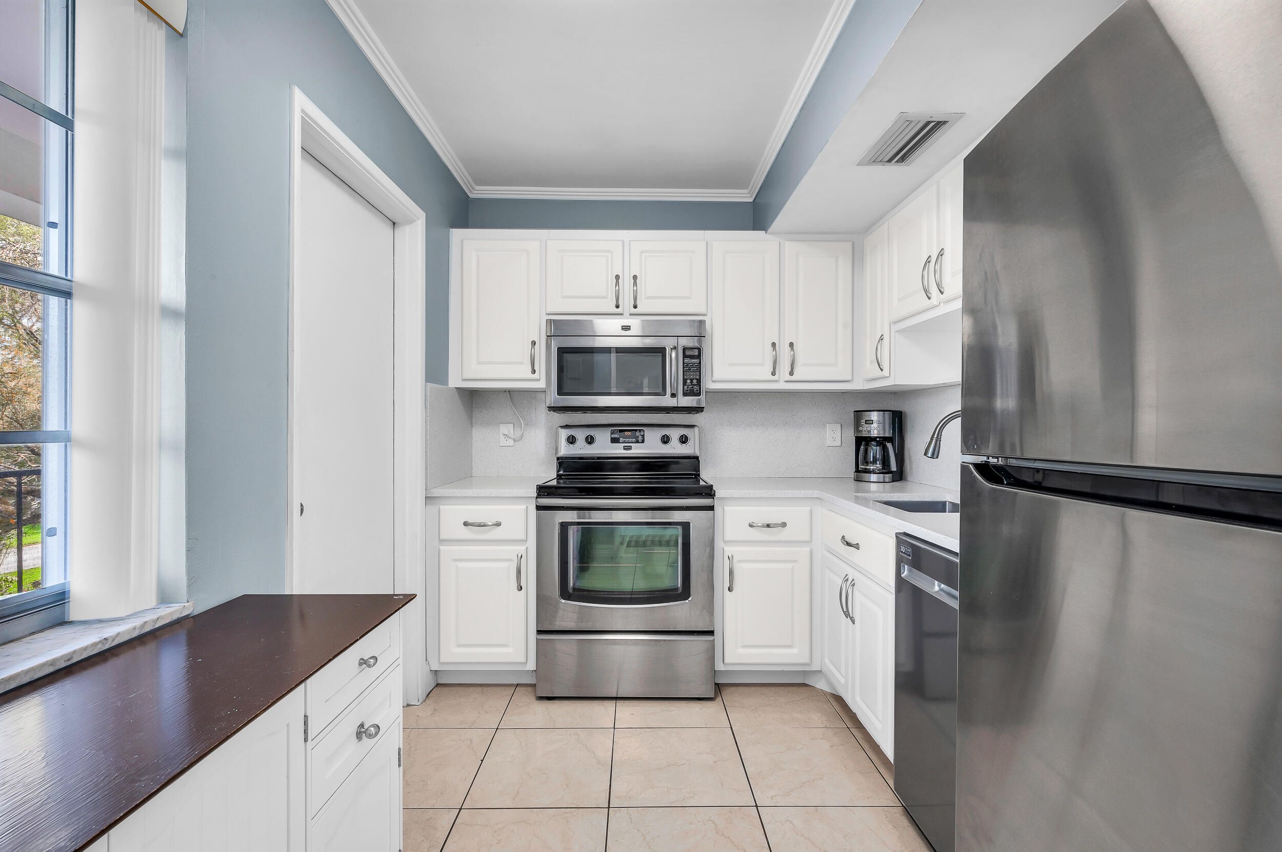 2800 N Palm Aire Drive 309