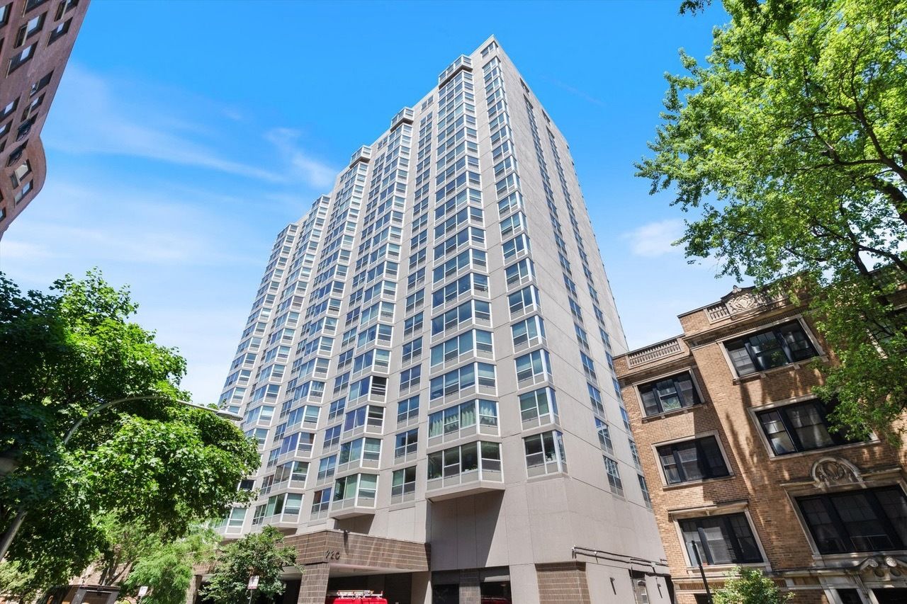 720 W Gordon Terrace 6E