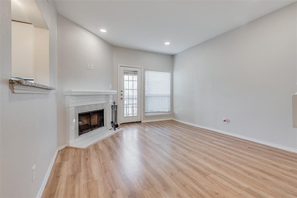 2417 Southlake Court