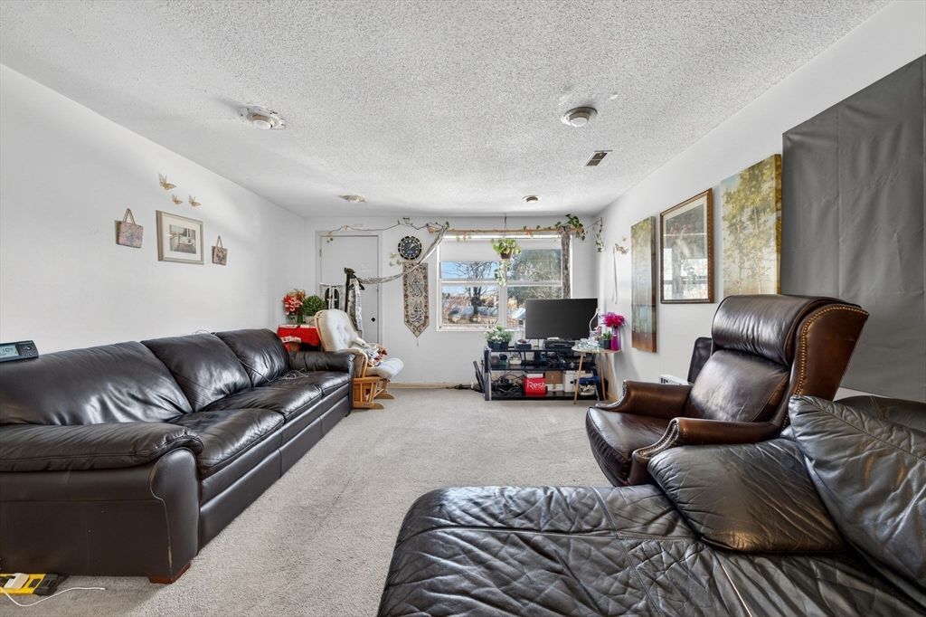 15 Longworth Ave 226