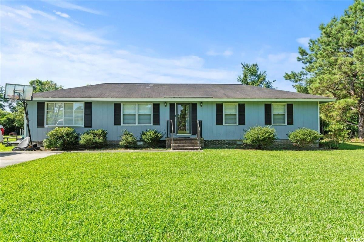 308 Sanders Ct.