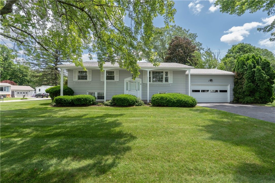 6 Meadowbrook Ter