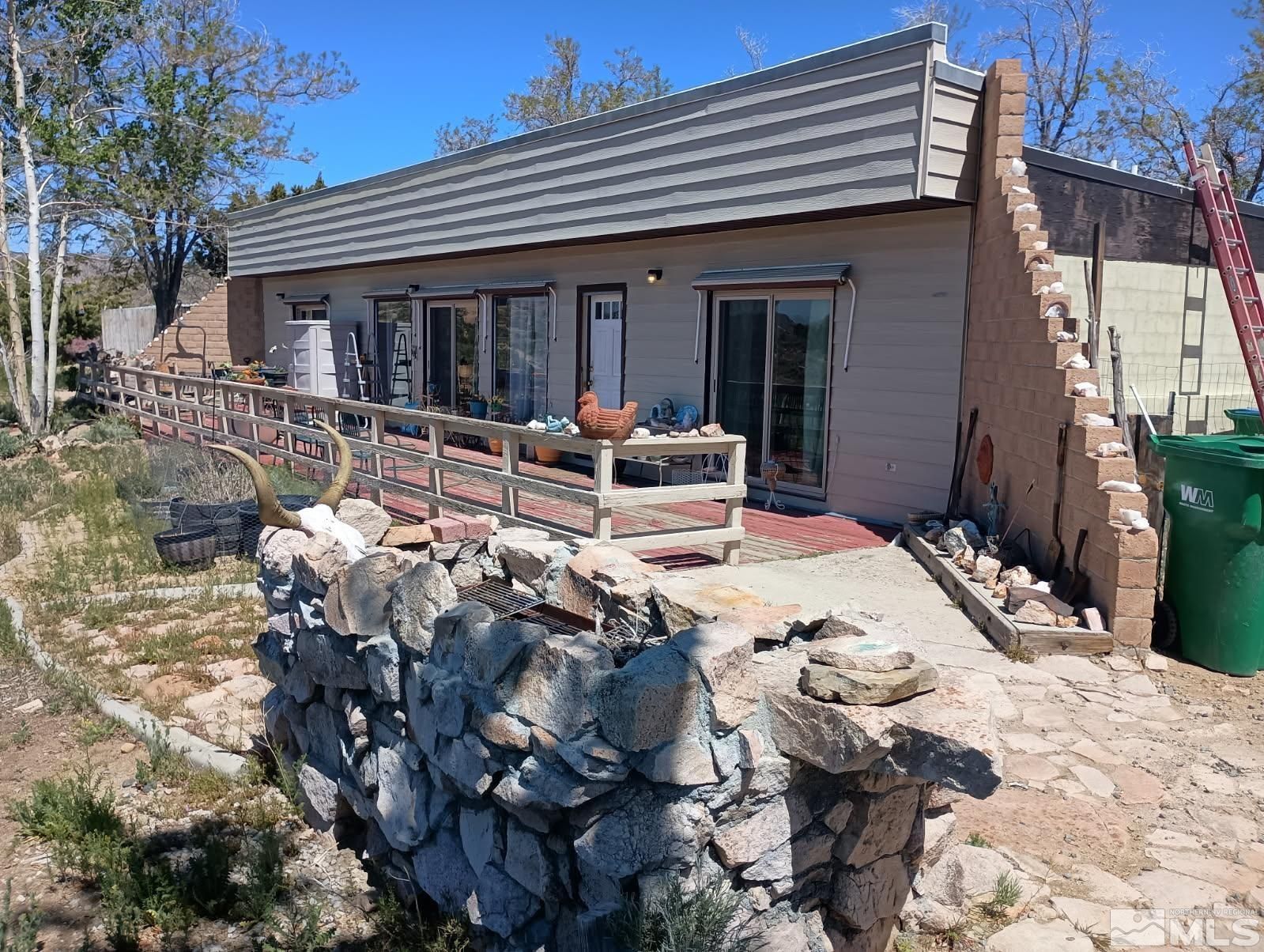 655 Alamosa Drive
