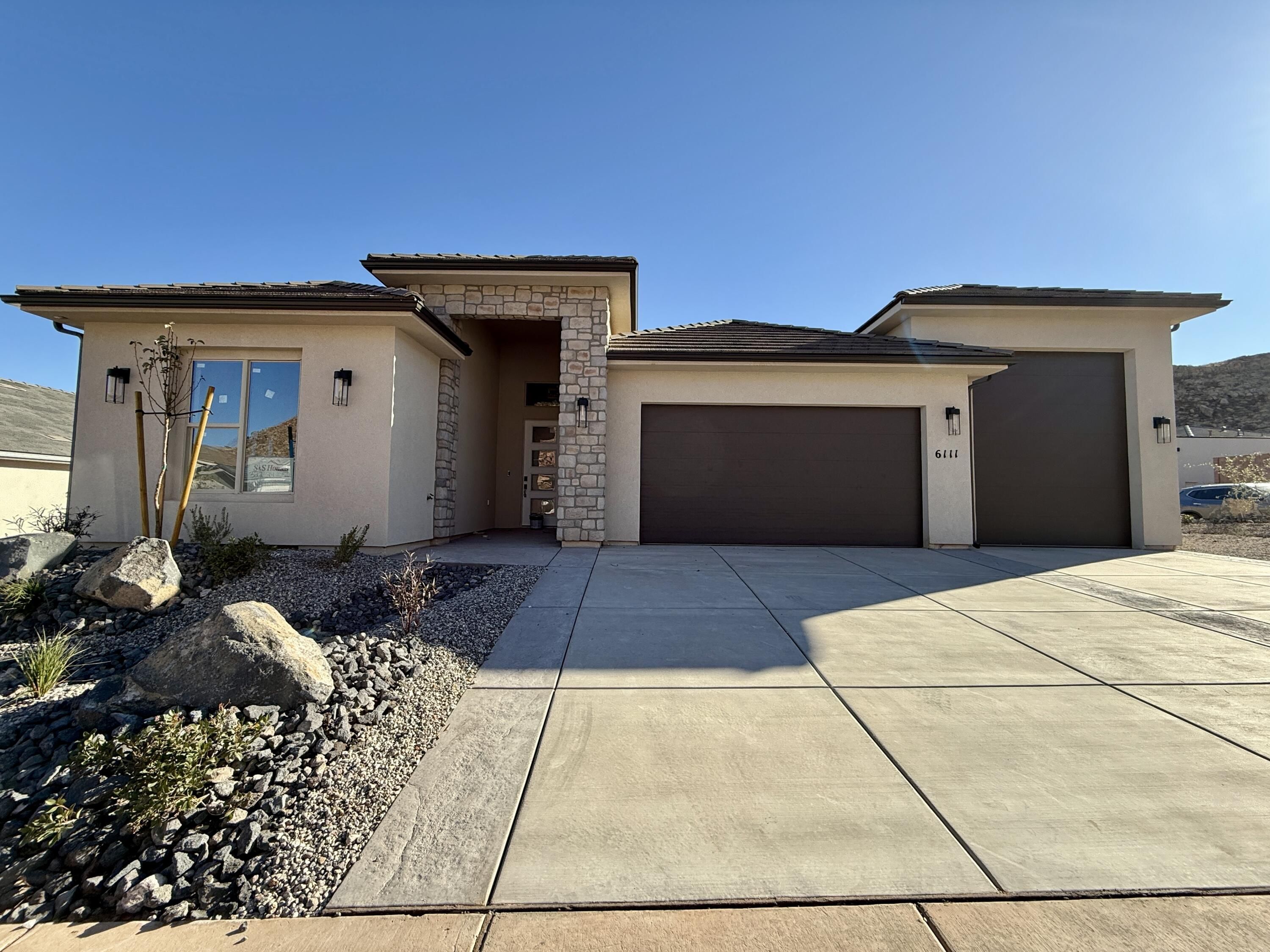 6111 S Half Dome Ln