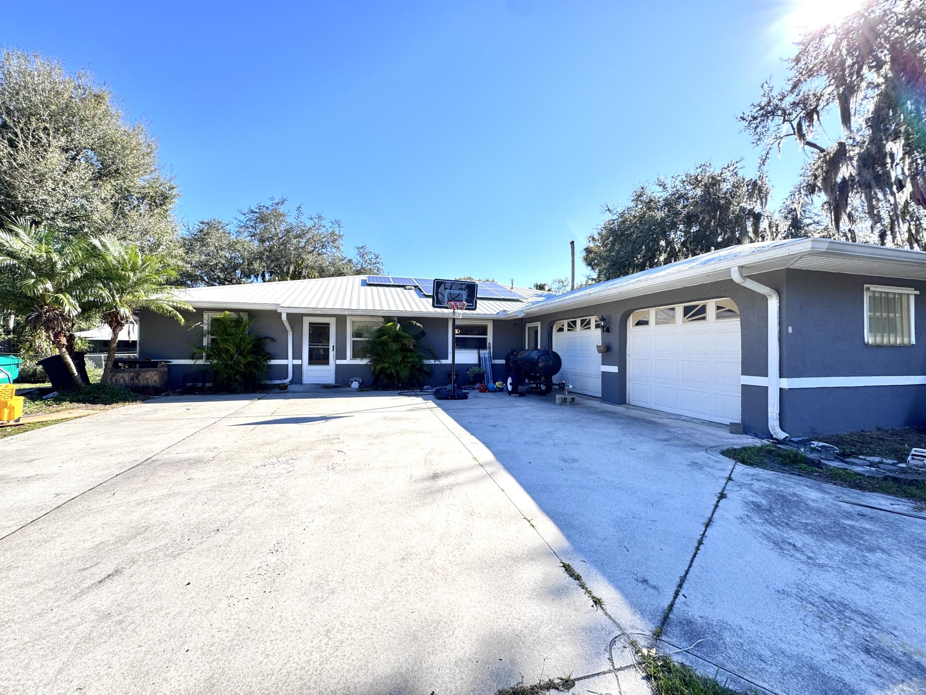 1422 Sw 19th Terrace