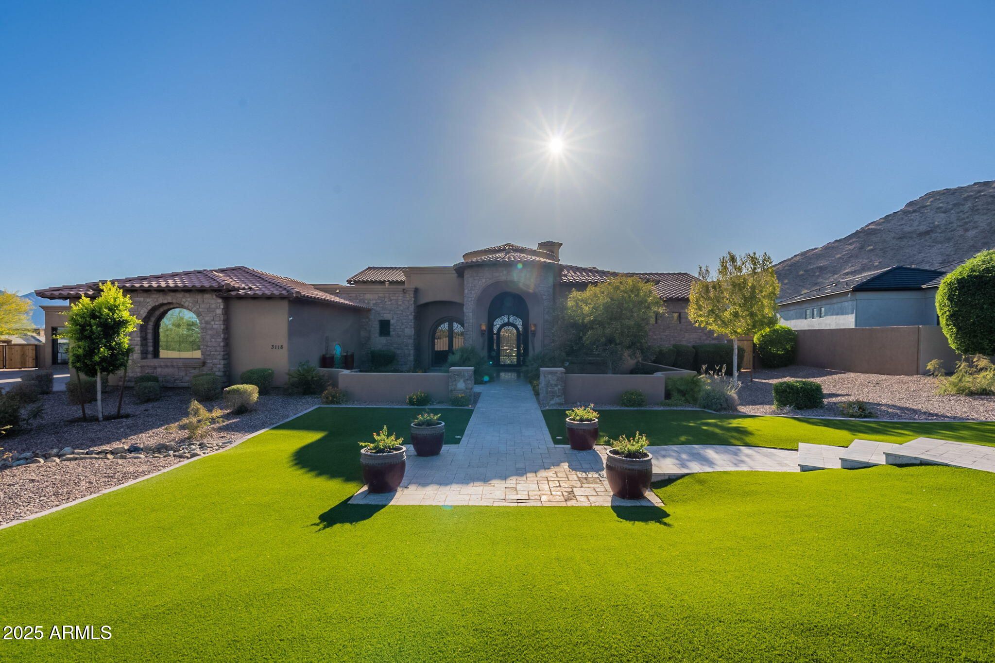 3118 W Glenhaven Drive