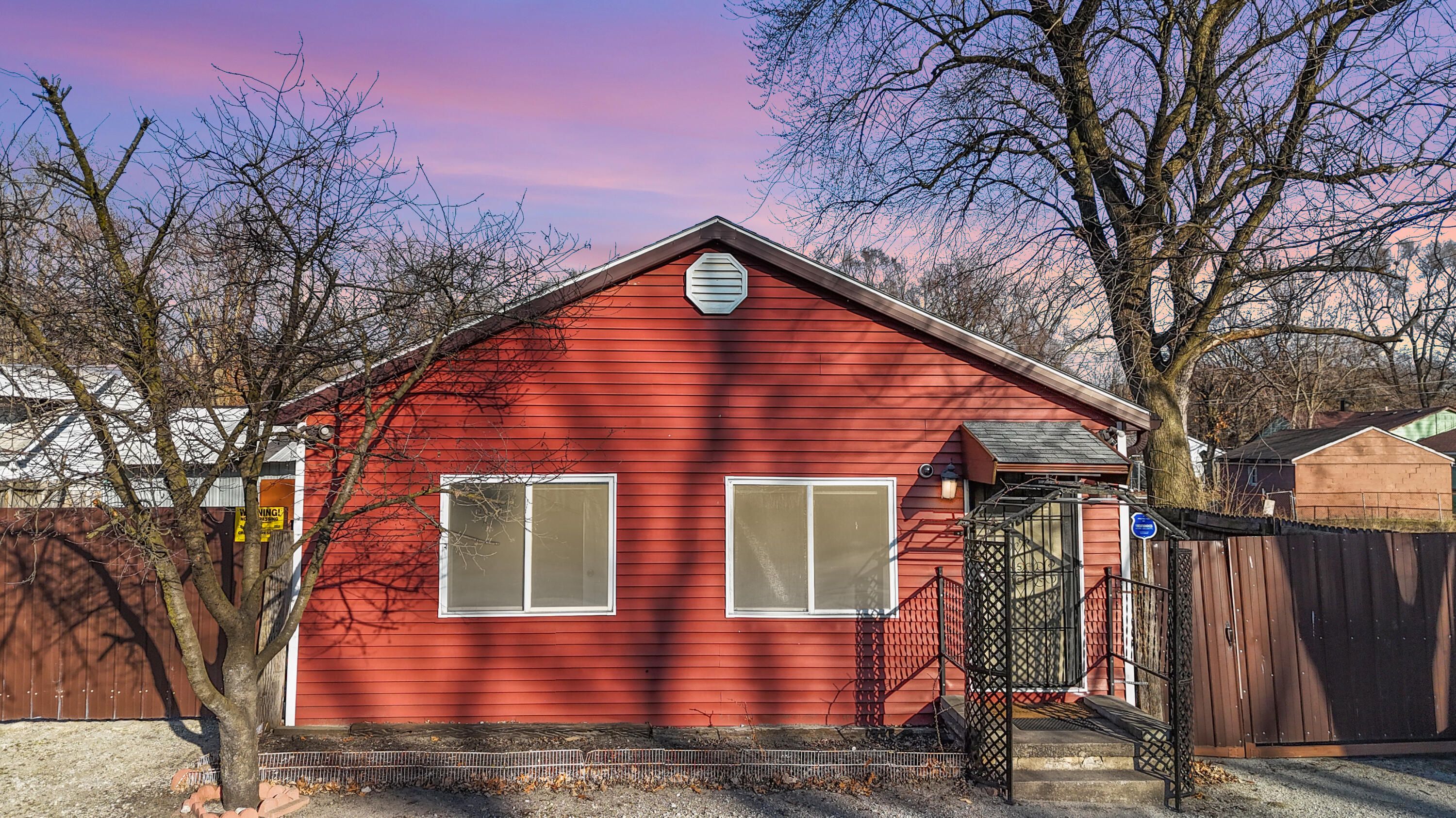 2327 Burr Street