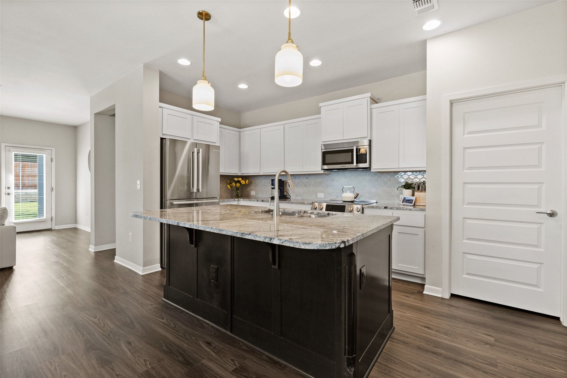 9809 Eloquence Drive