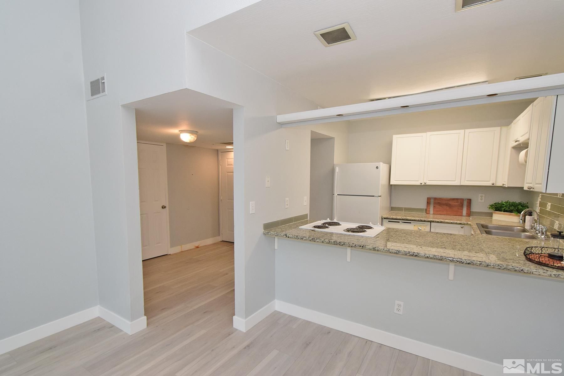 2555 Clear Acre Lane 93-3