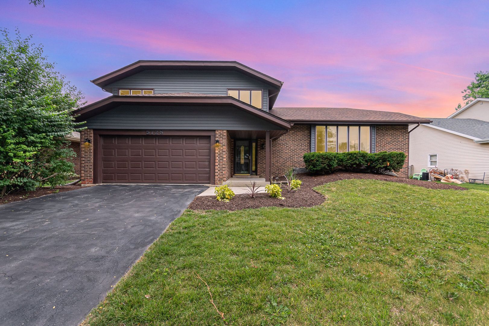 5728 Antler Lane
