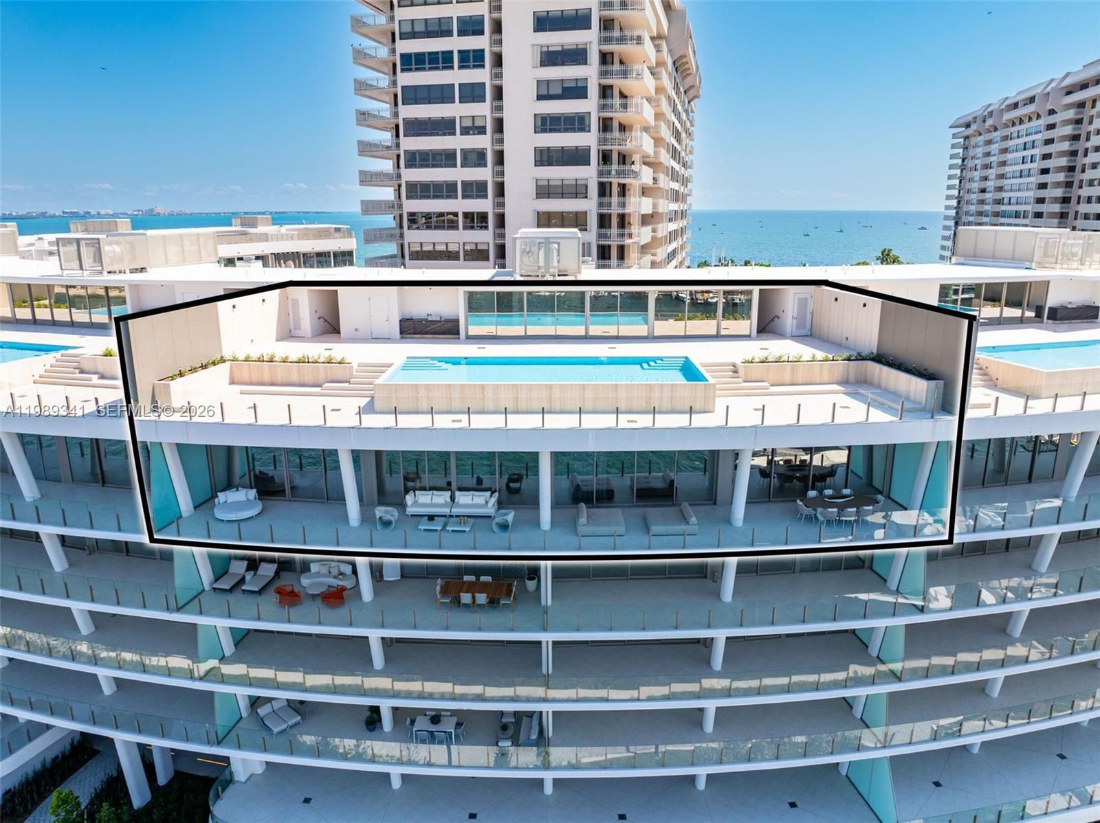 5 Grove Isle Dr PHS01