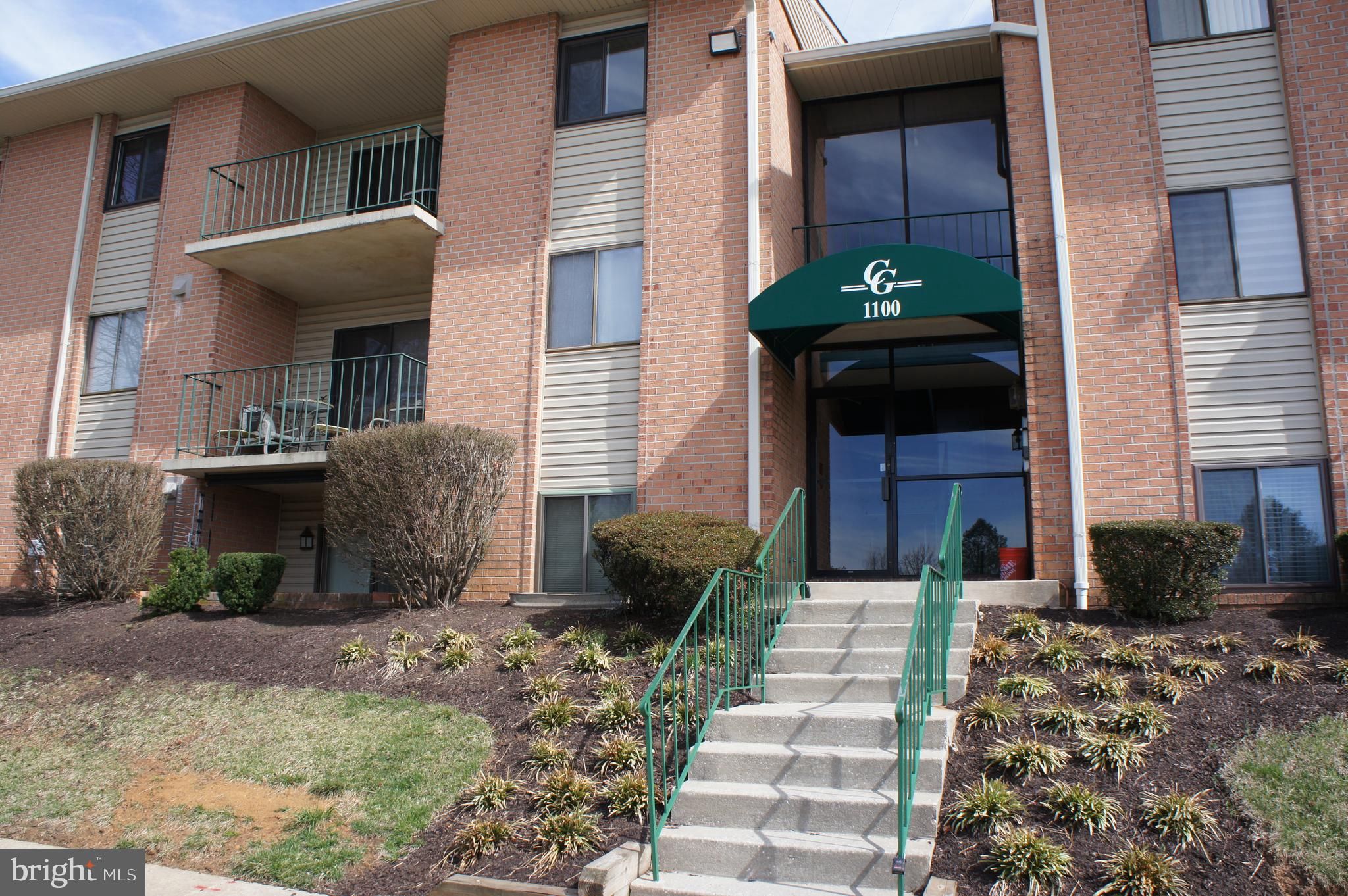 1100 Lisadale Circle 1A