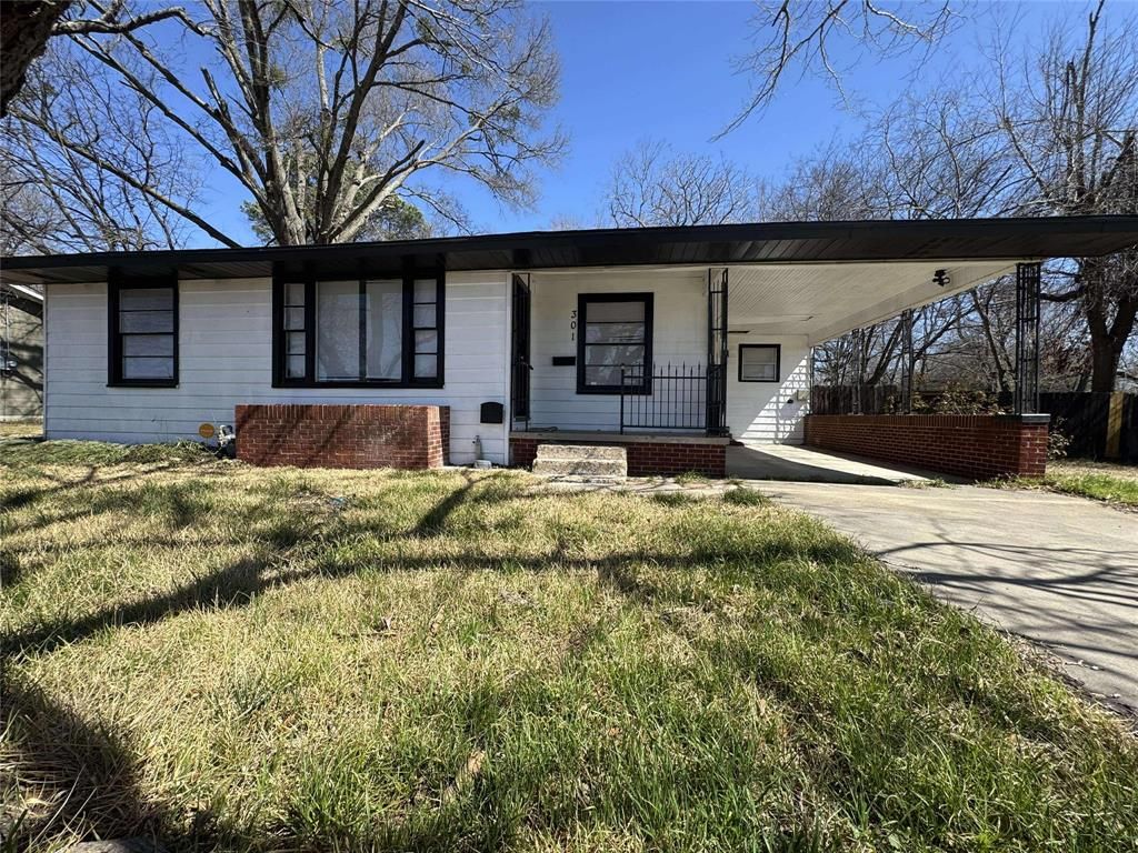 301 Park Circle