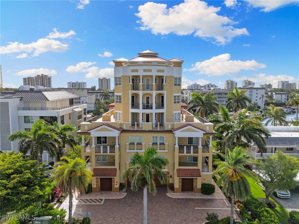 908 Panama Court 506