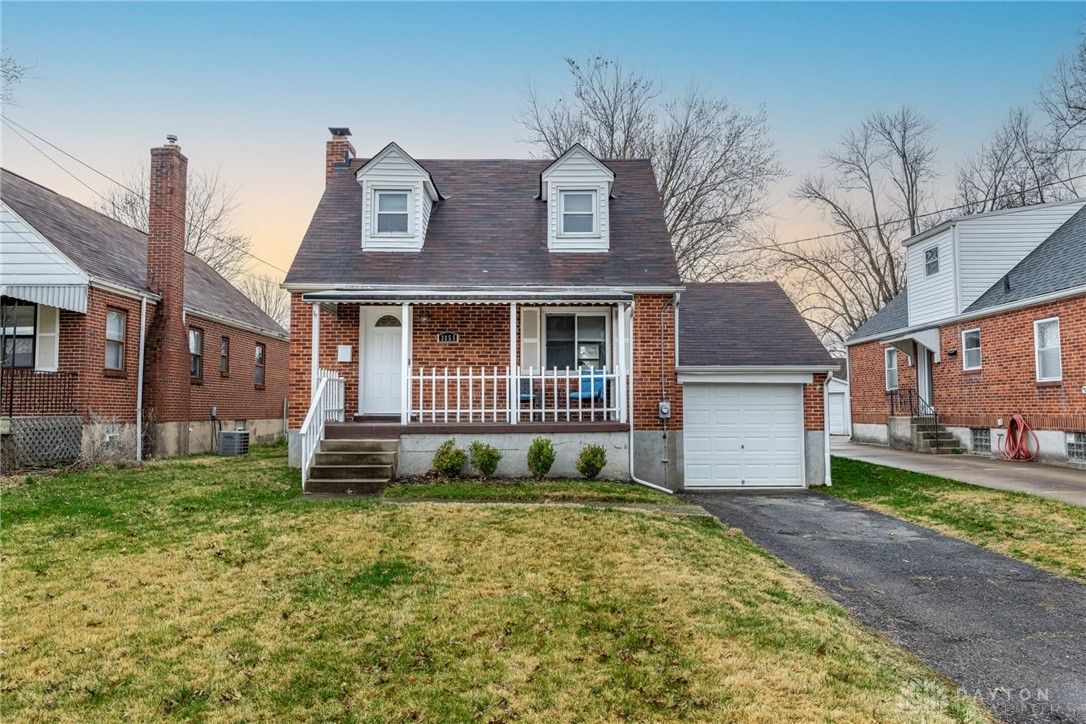 3855 Mac Nicholas Avenue