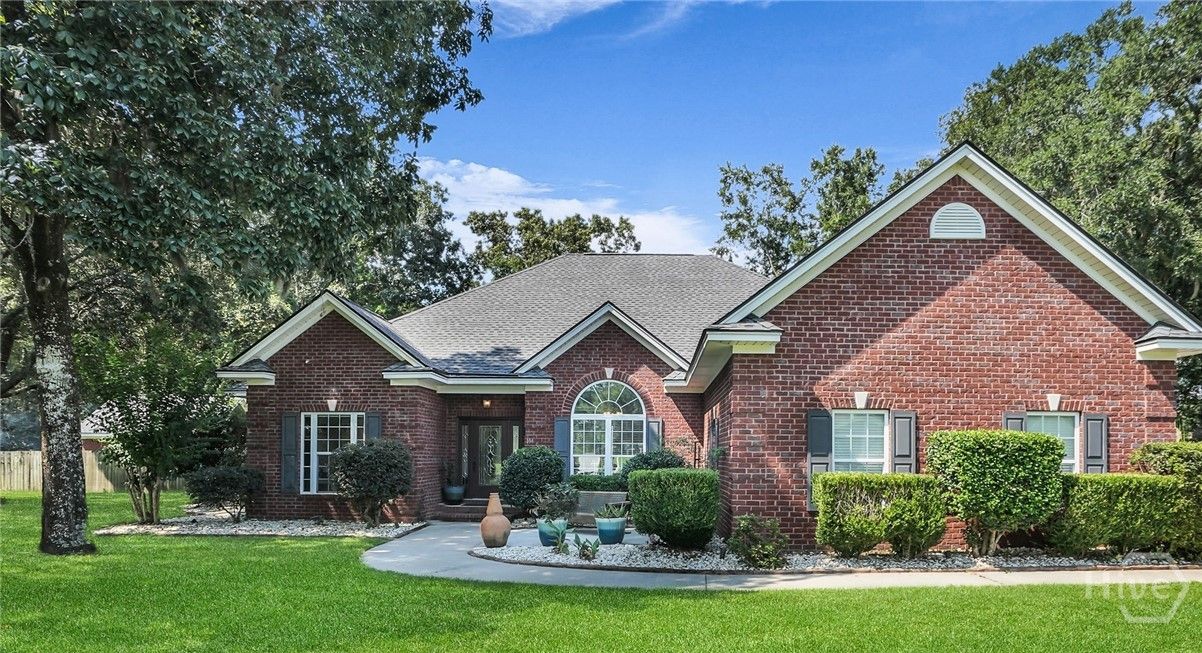 106 Gordon B Hinckley Avenue