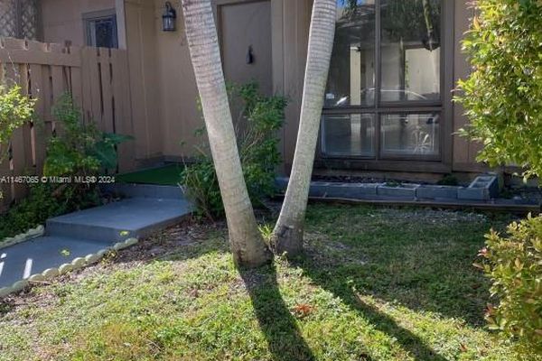 California Club, Ives Estates, FL Real Estate & Homes for Sale