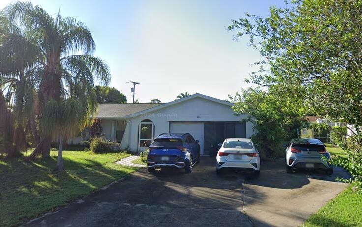 388 Se Tranquilla Avenue