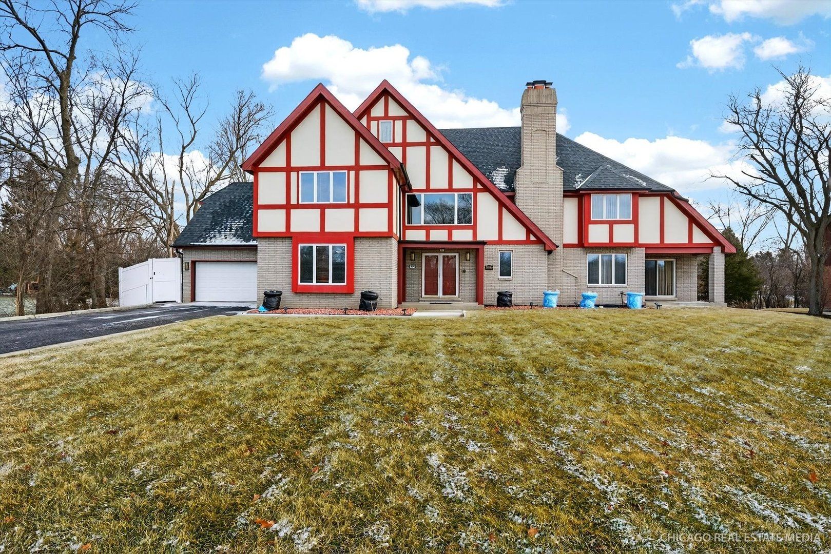 14641 Lavergne Avenue