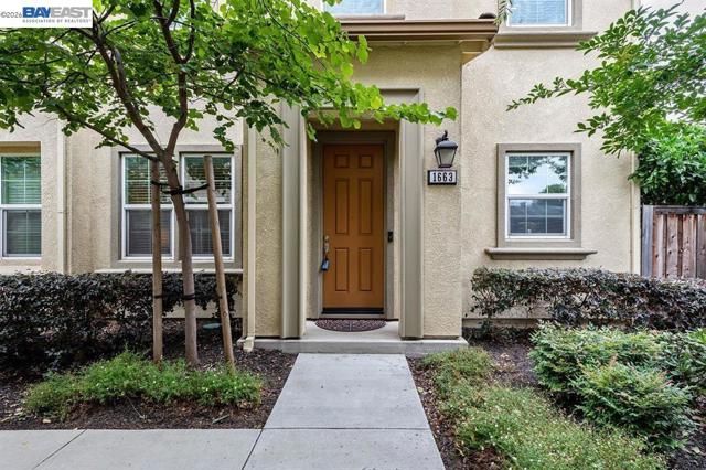 1663 Sylvia St