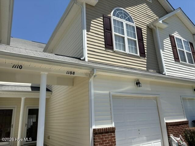 1108 Hadel Place