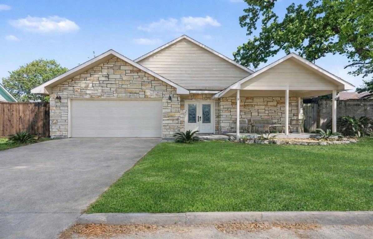 11643 Breezy Knoll Drive