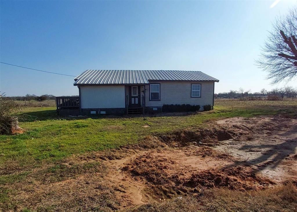 584 County Road 2131