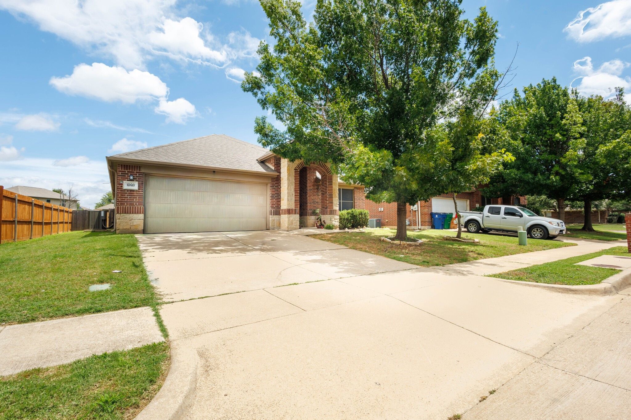 1005 Oarlock Drive