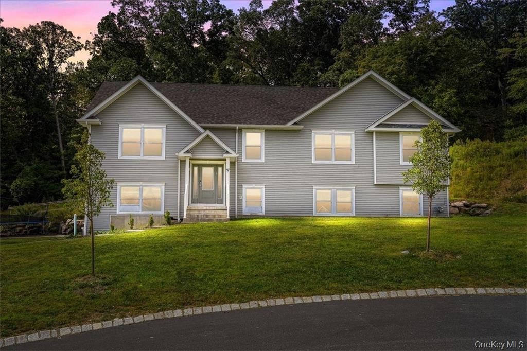 27 Catskill High Rail