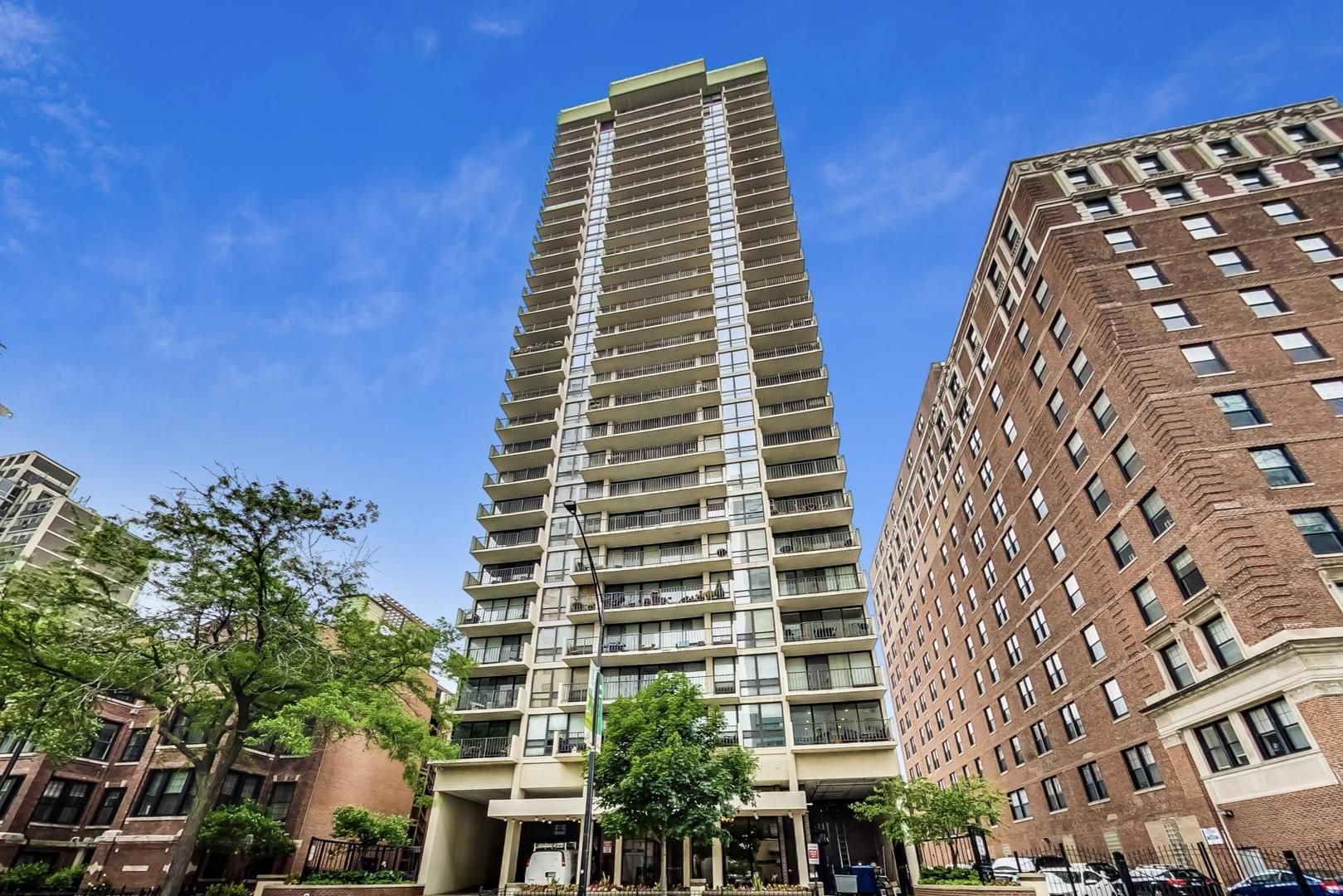 3150 N Sheridan Road 16A
