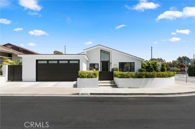 19582 Summer Breeze Lane