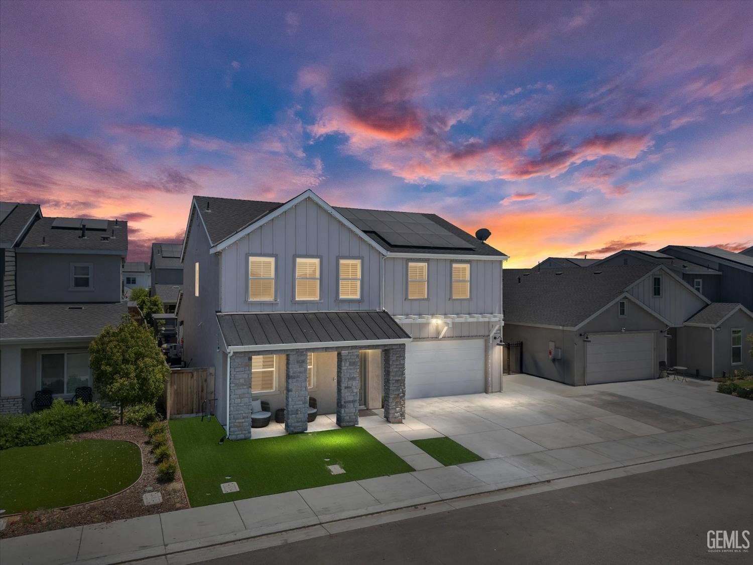 3402 Trail River Lane