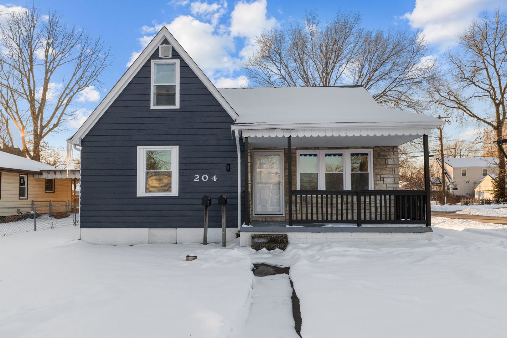 204 S Central Avenue