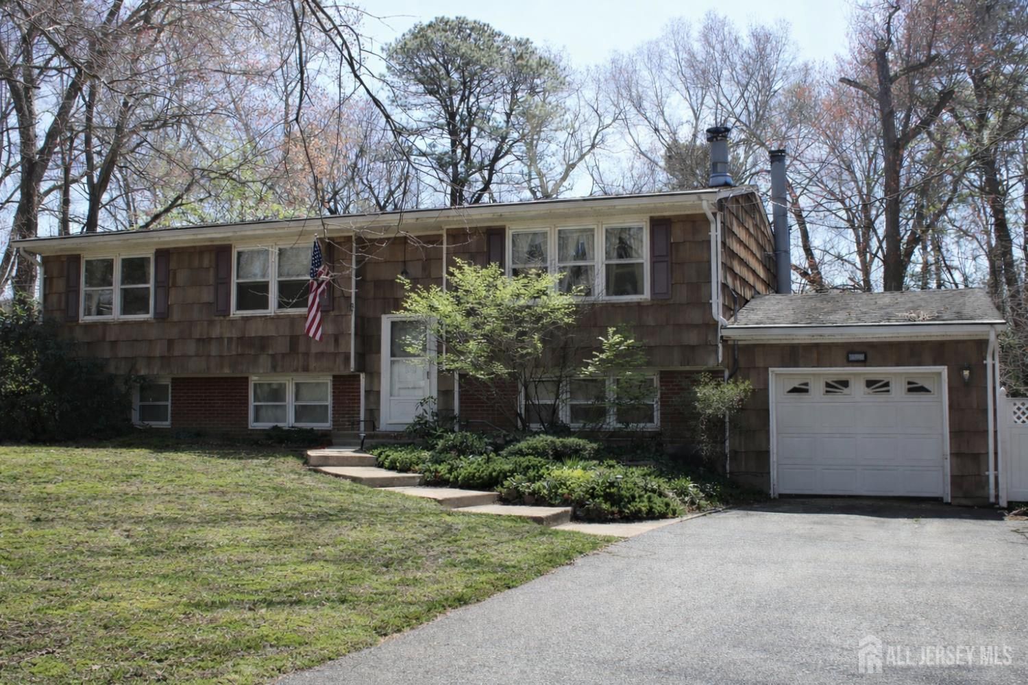 398 Pleasant Valley Road