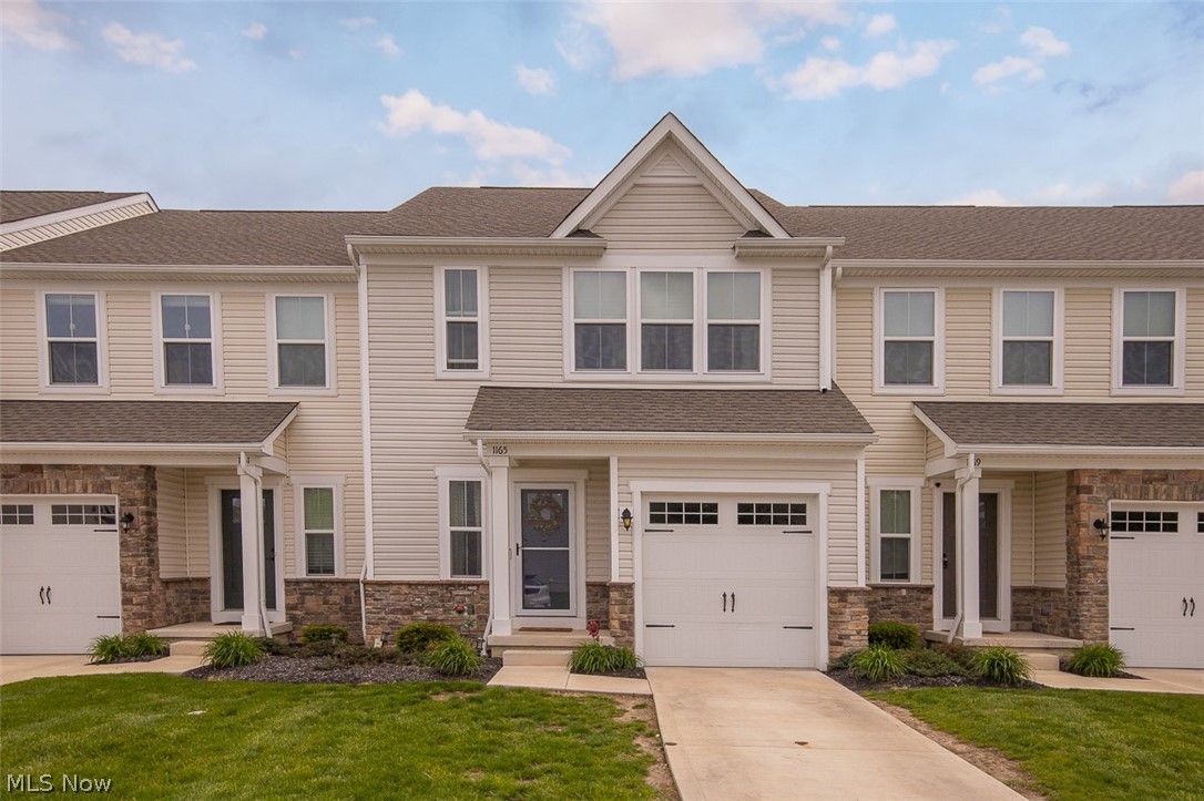 1165 Meadow Run