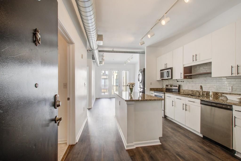 5300 Peachtree Road 1310