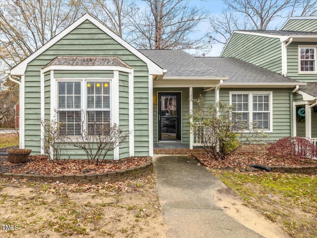 122 Long Shadow Place