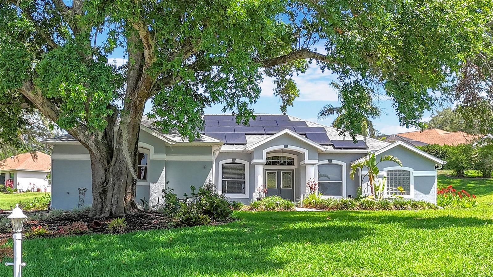 5311 Saddleback Court