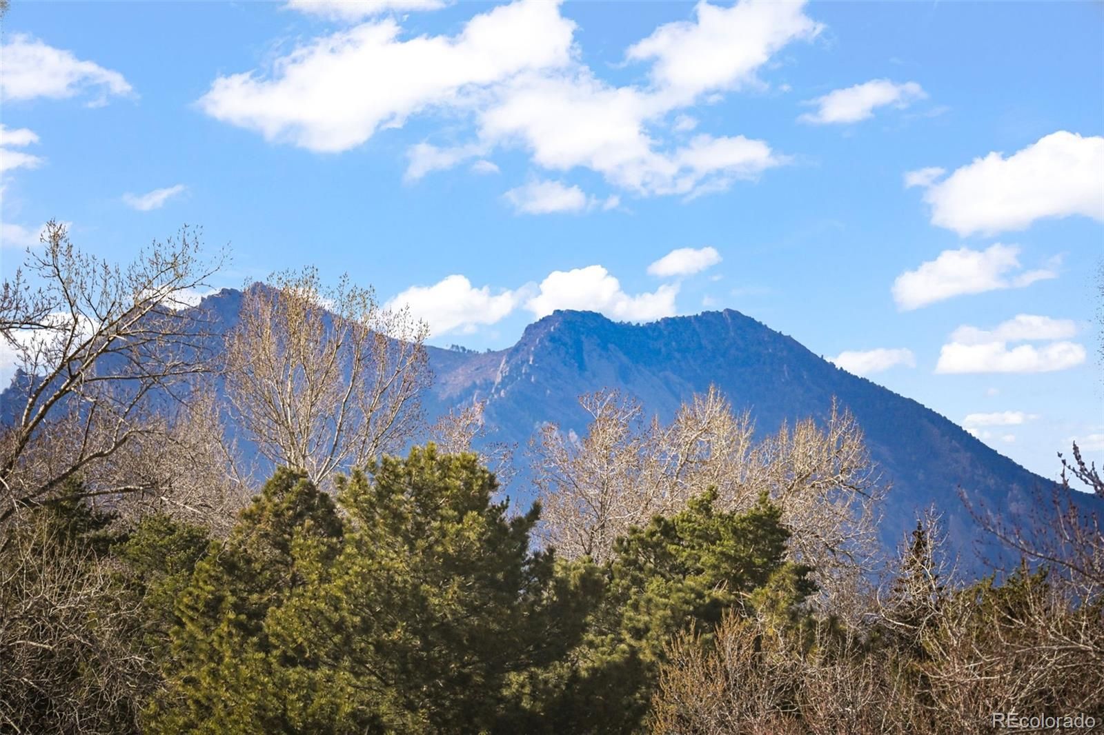 10213 W 80th Drive B