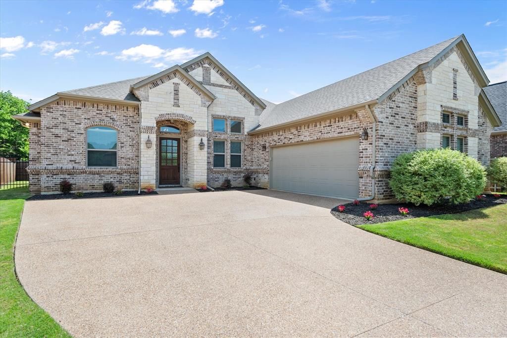 212 Rock Tree Court
