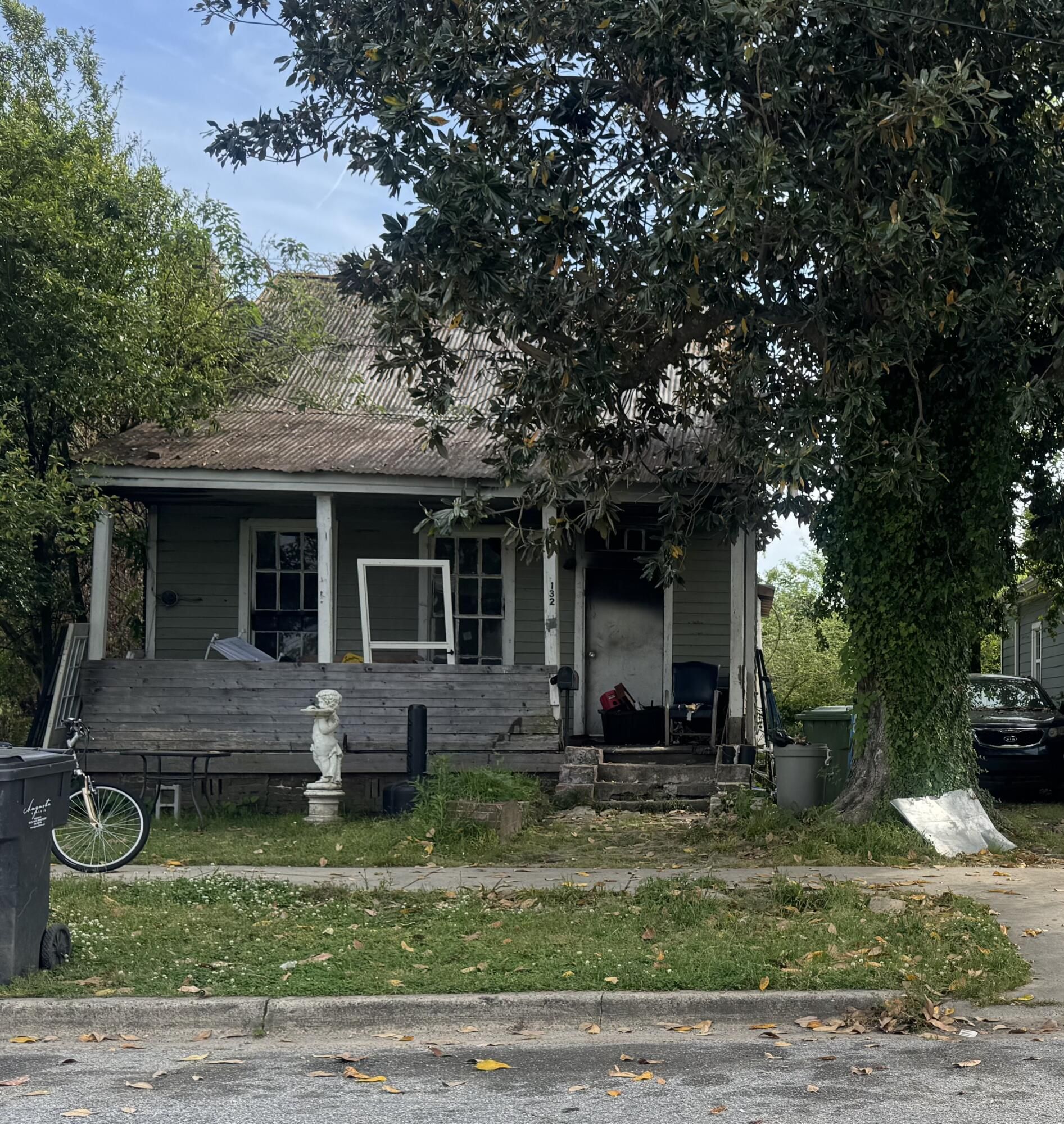 132 Walker St Street