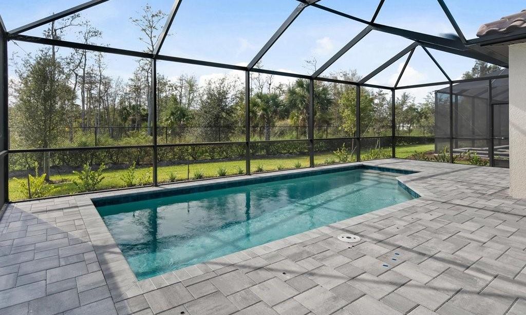 Esplanade at Hacienda Lakes