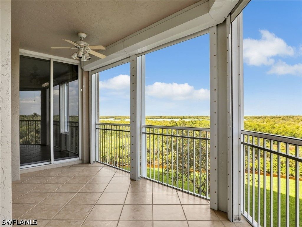 1001 Arbor Lake Drive 307