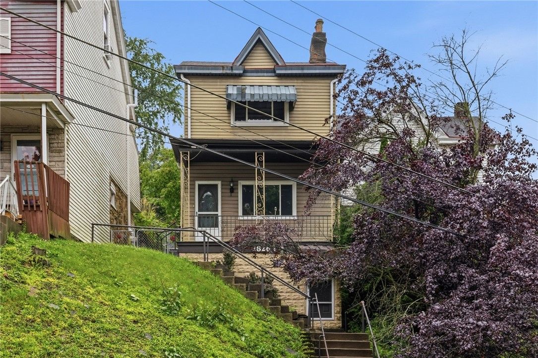 1826 Saint Patrick St
