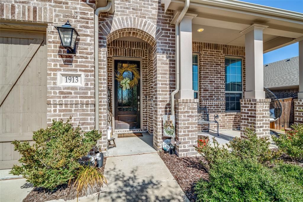 1913 Recioto Drive