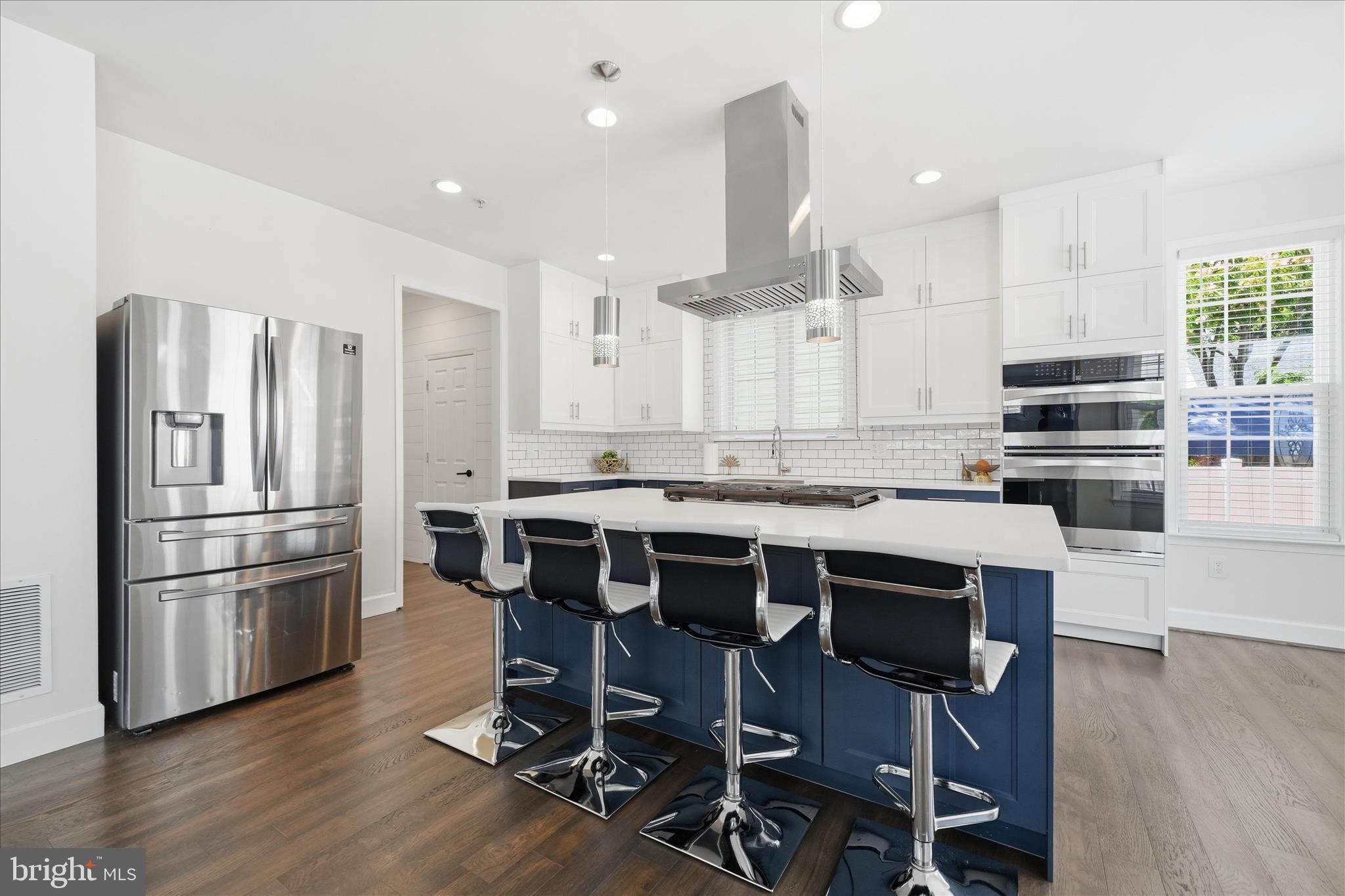 23121 Frederick Road