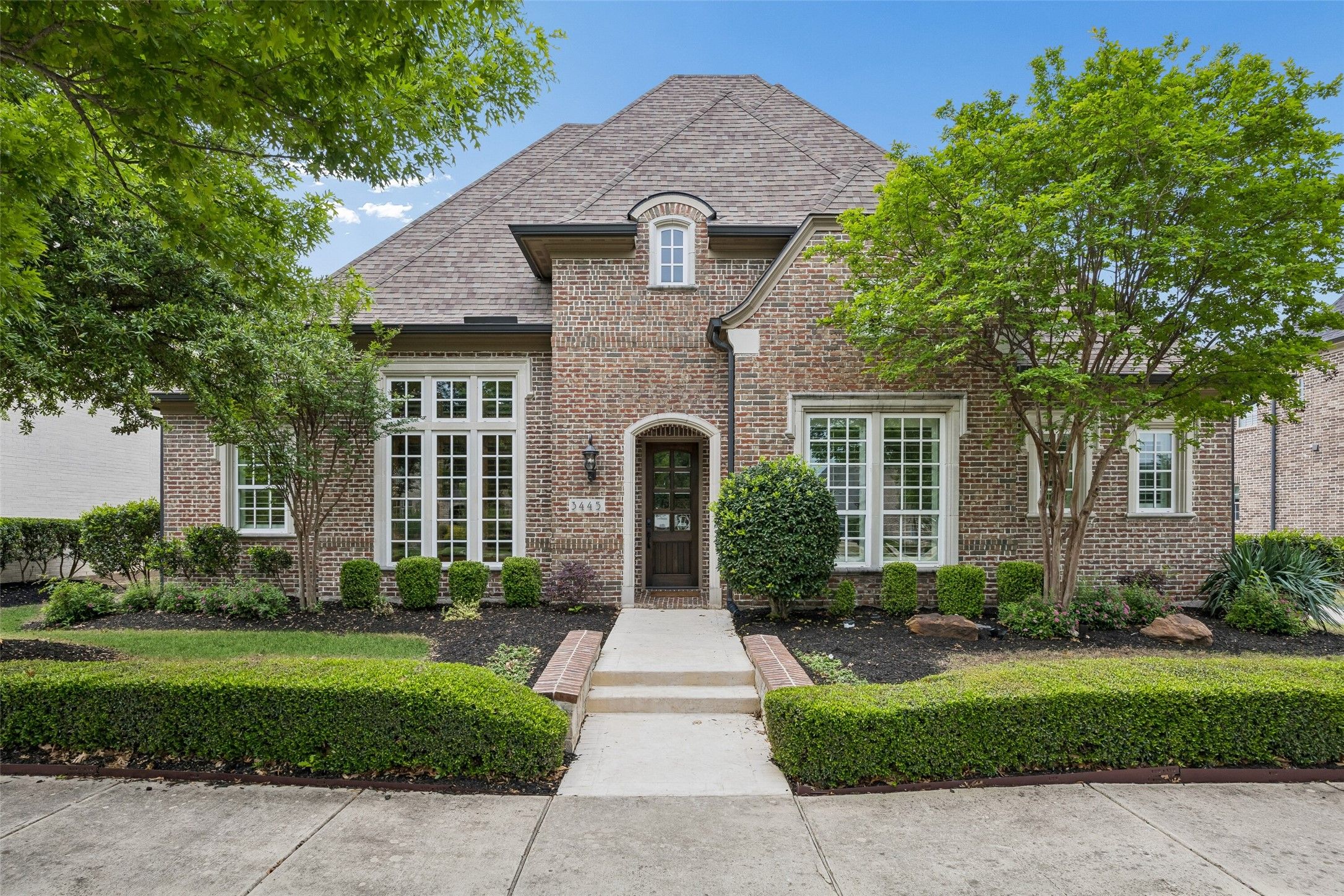 3445 Greenbrier Drive